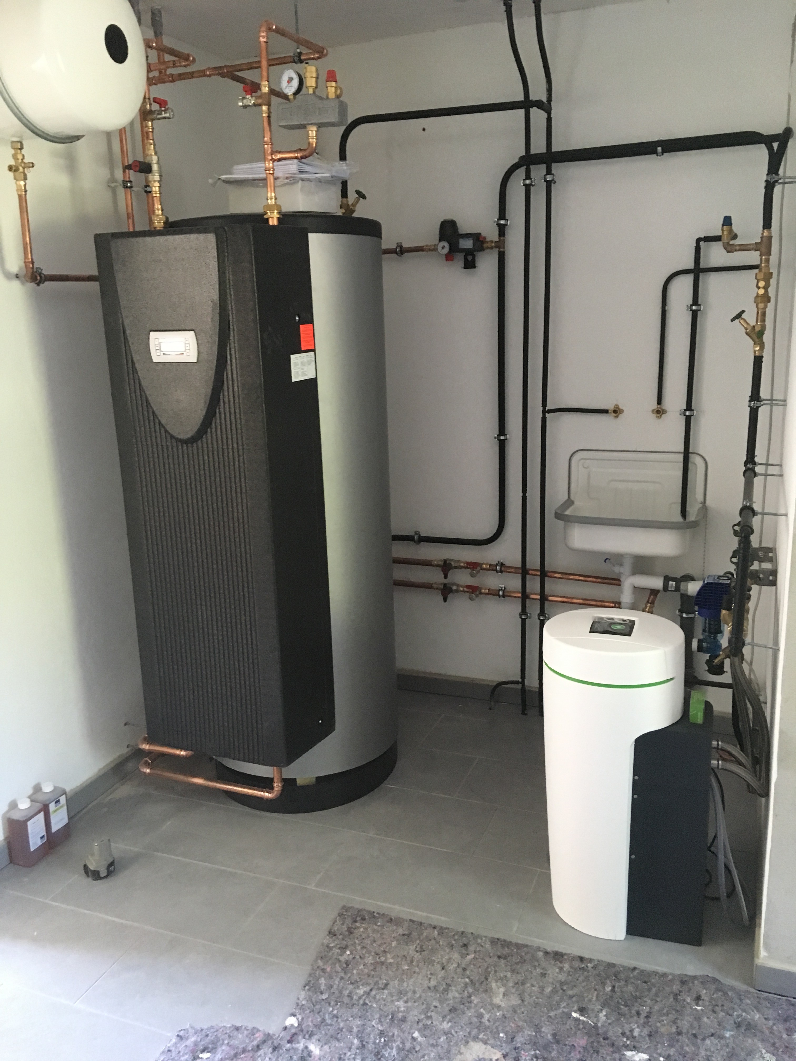 Dimplex Hydrotower zu Wärmepumpe