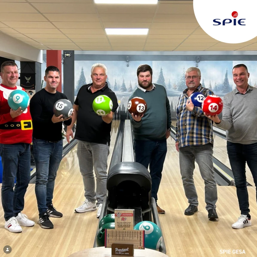 Weihnachtsbowling