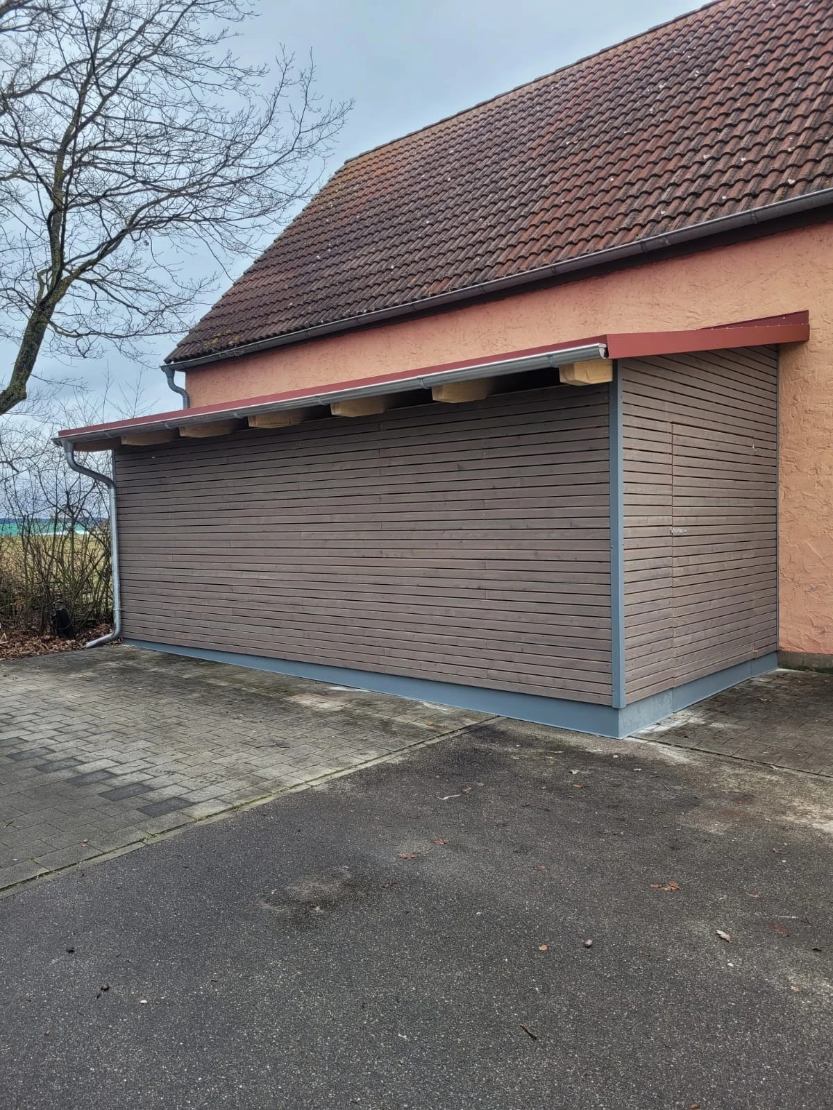 Mülltonnenüberdachung