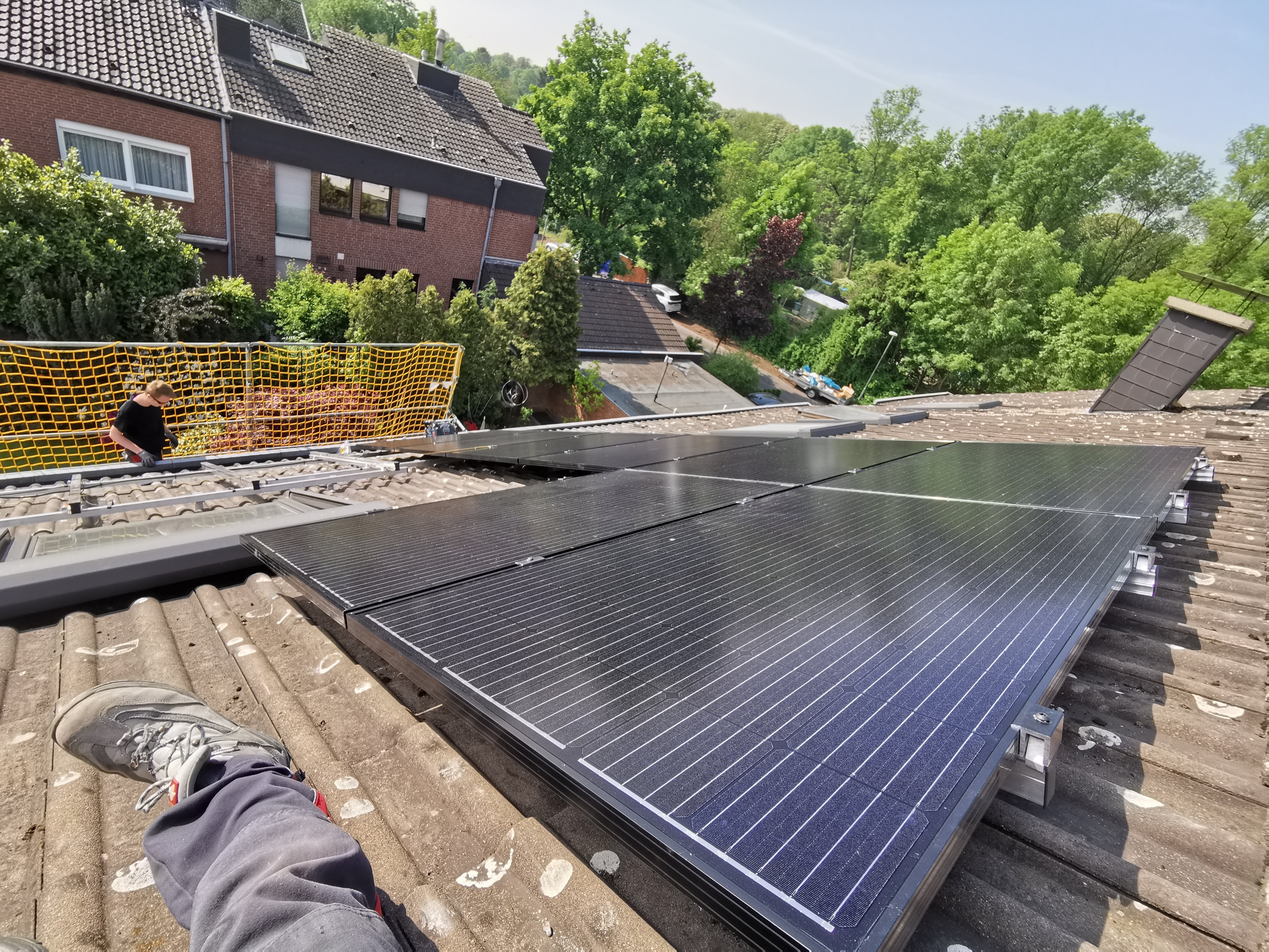 Montage von PV Modulen und UK