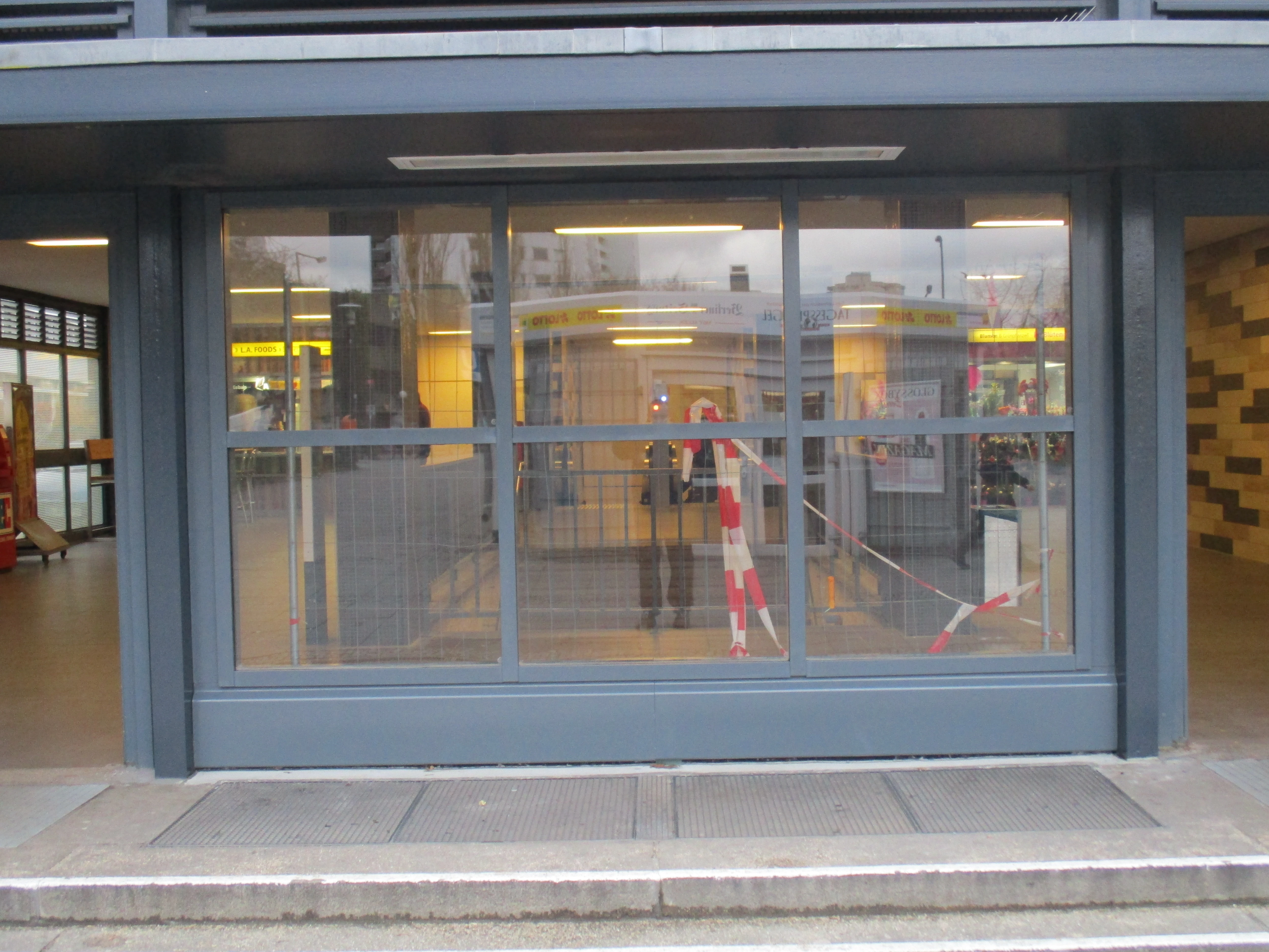 U-Bahnhof Lipschitzallee