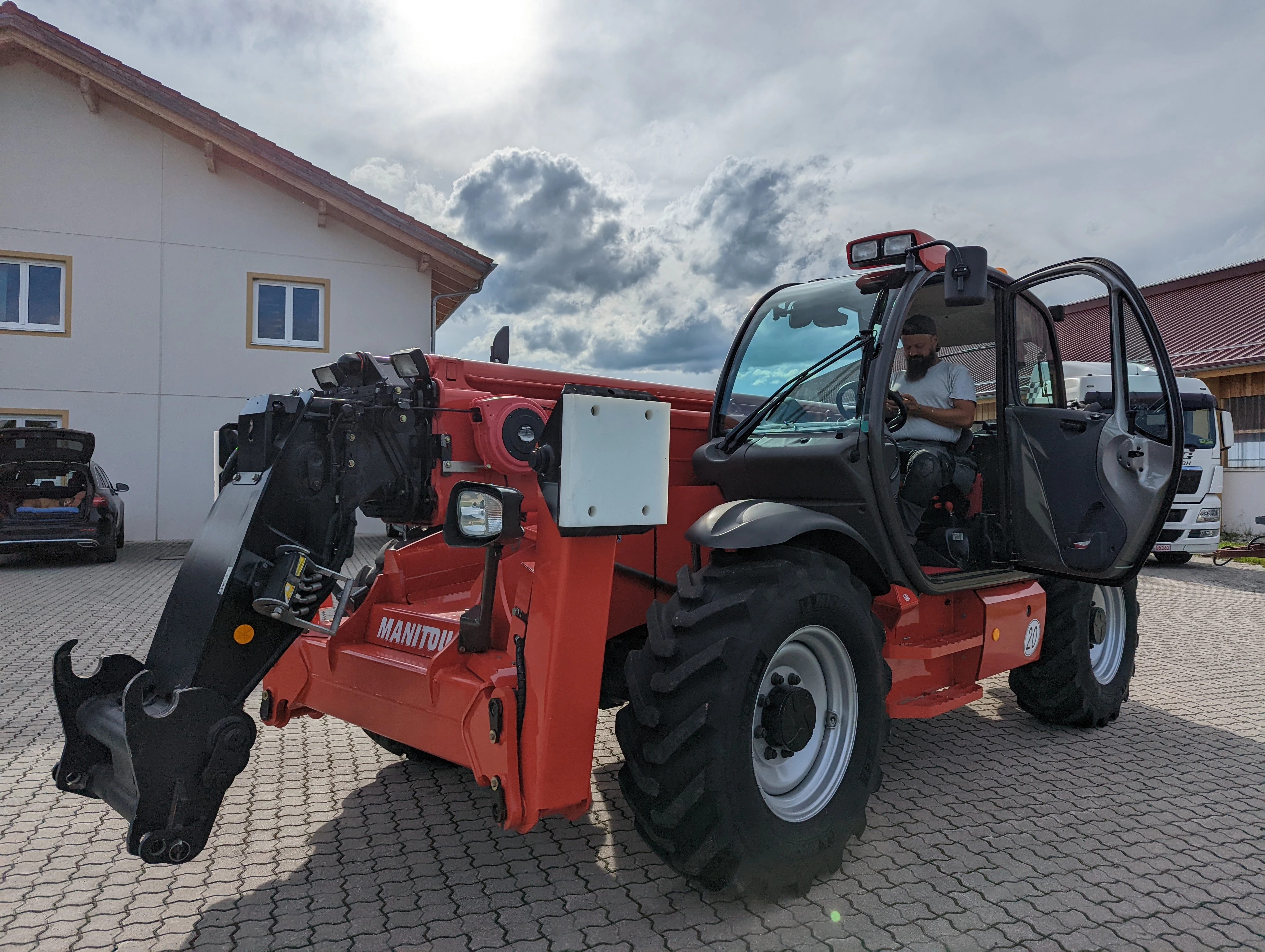 unser Manitou