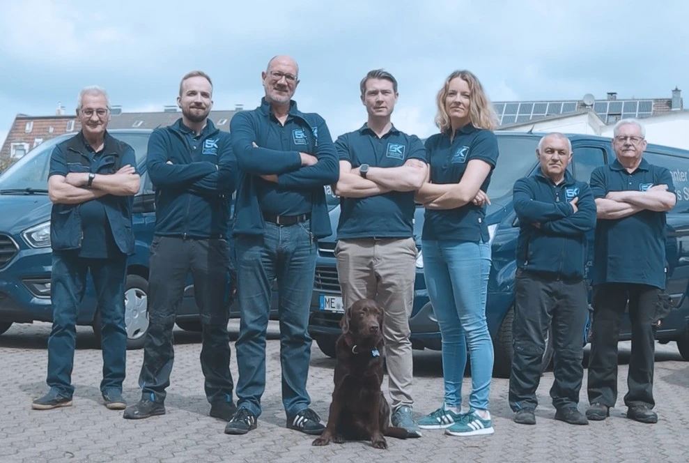 TEAM