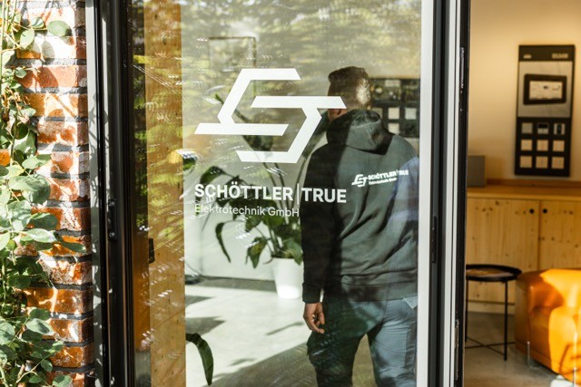 Firmenbanner PowerUs