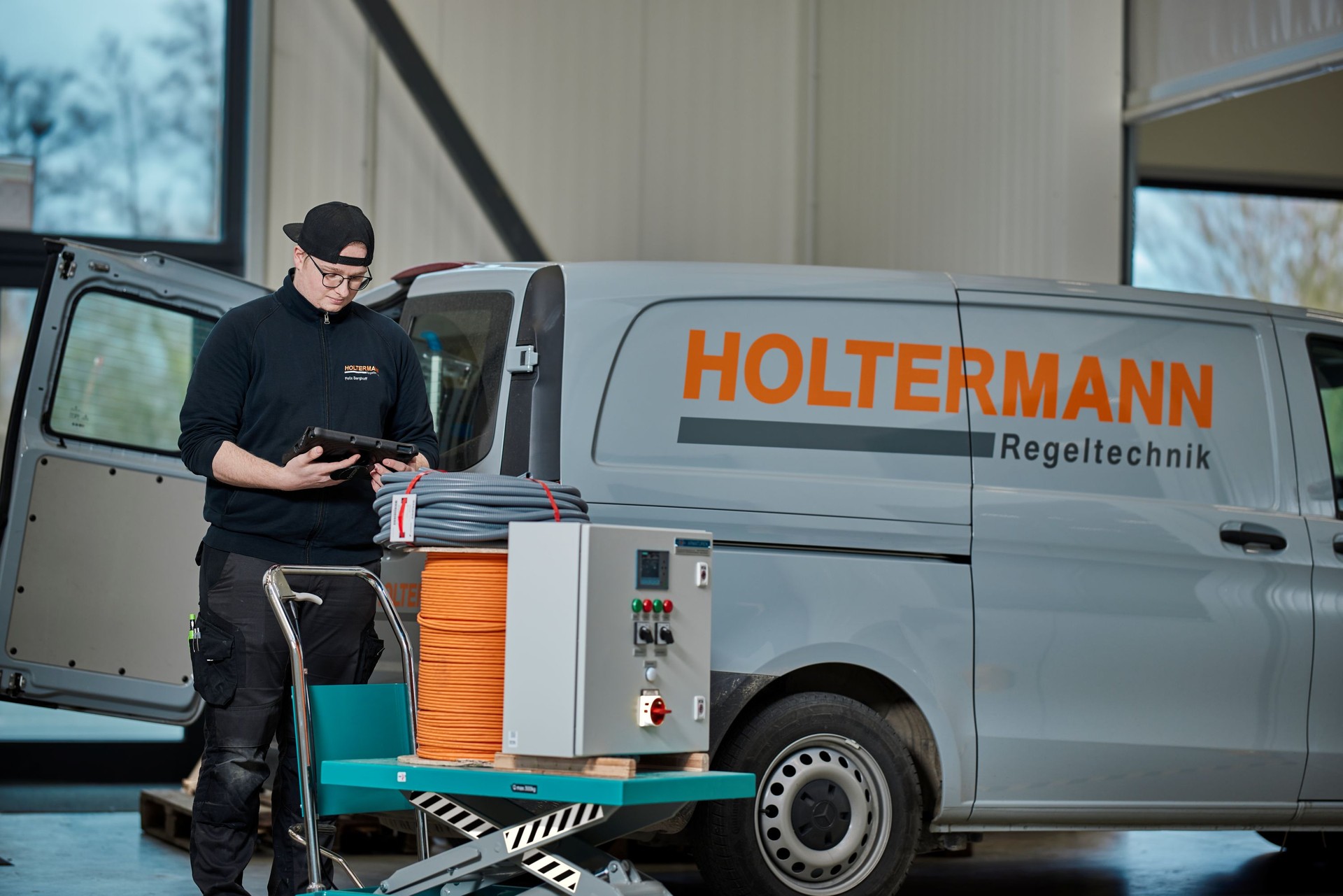 Firmenbanner PowerUs