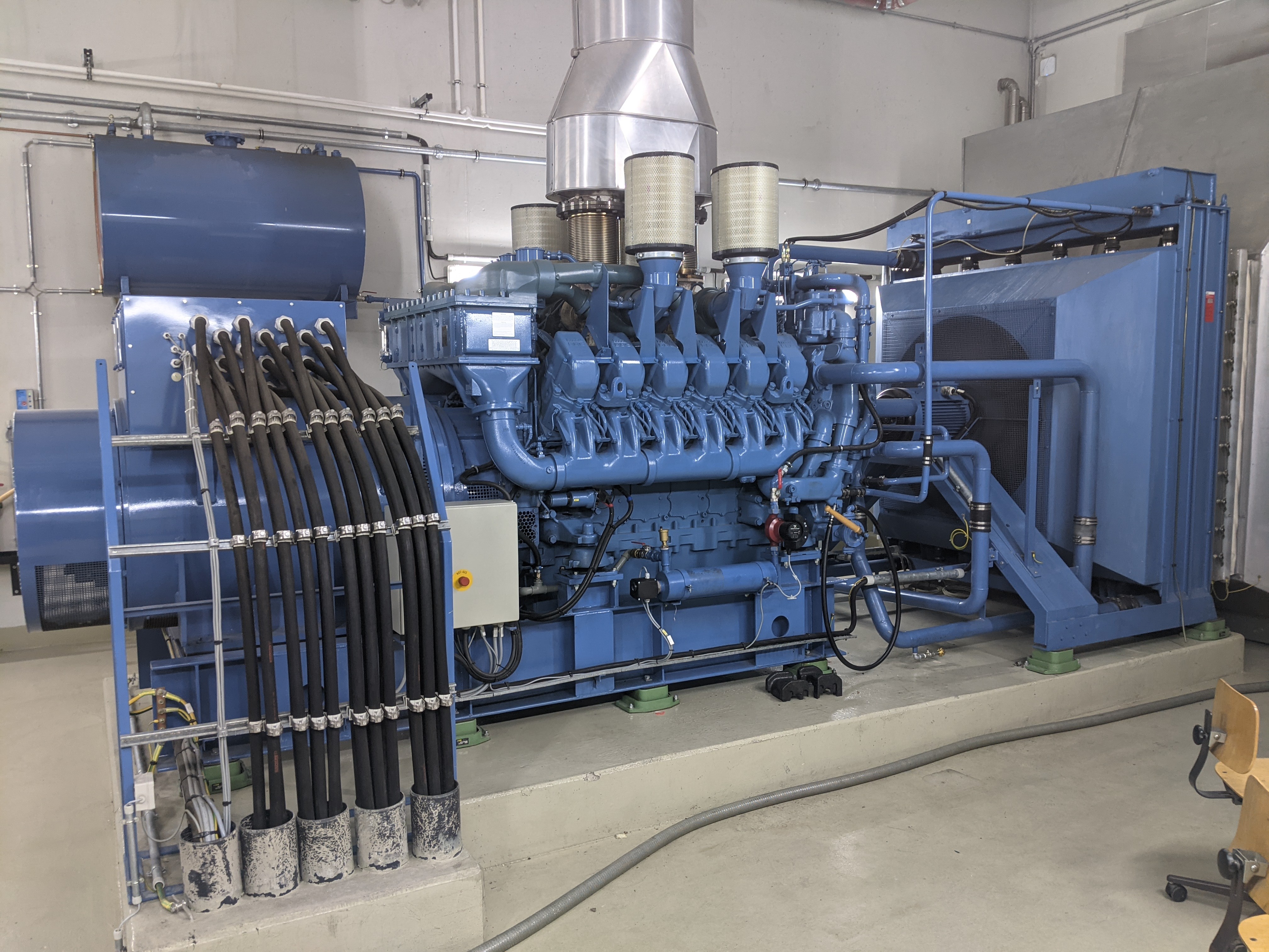 1.400kVA Netzersatzanlage
