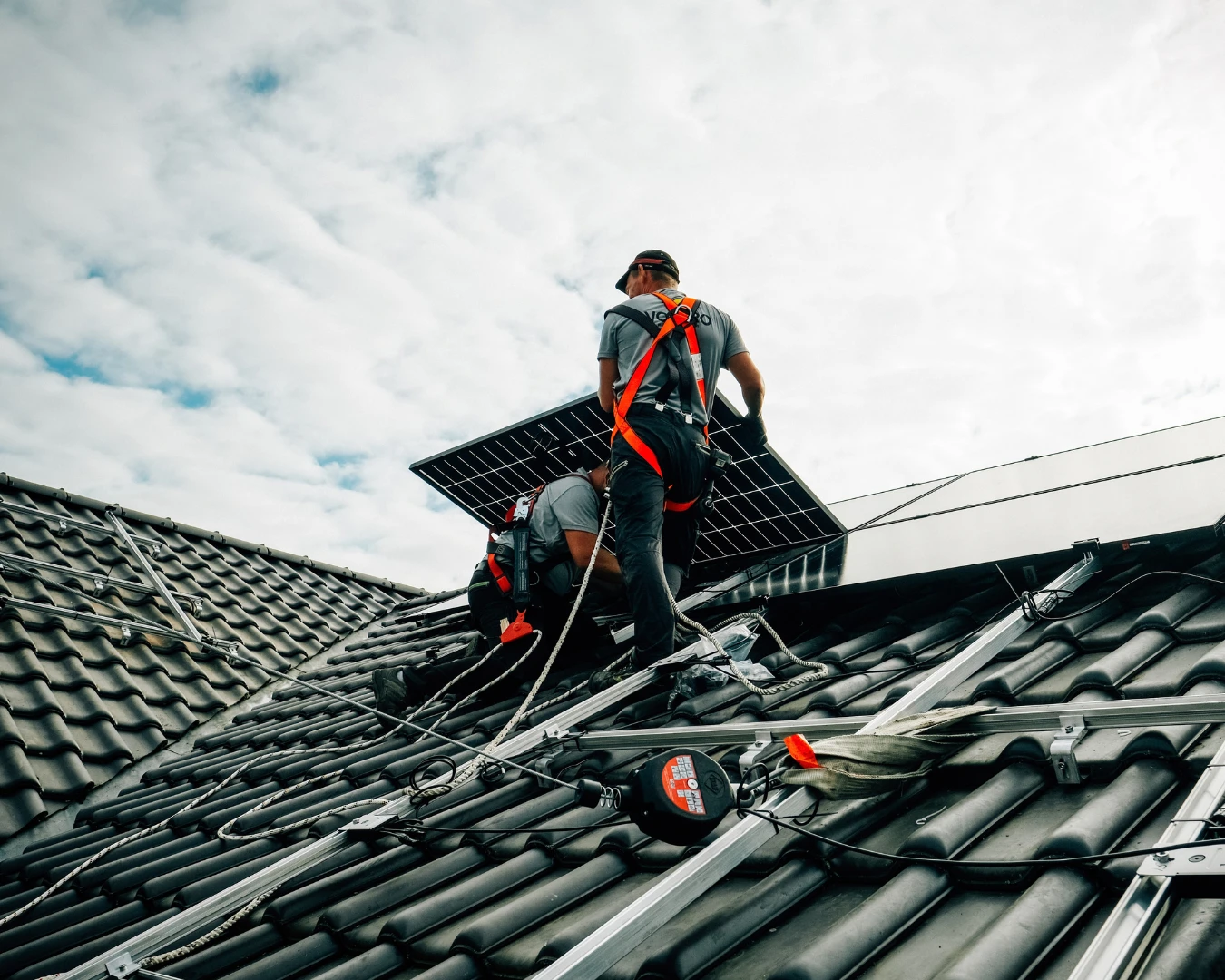 Dachinstallation von PV Modulen